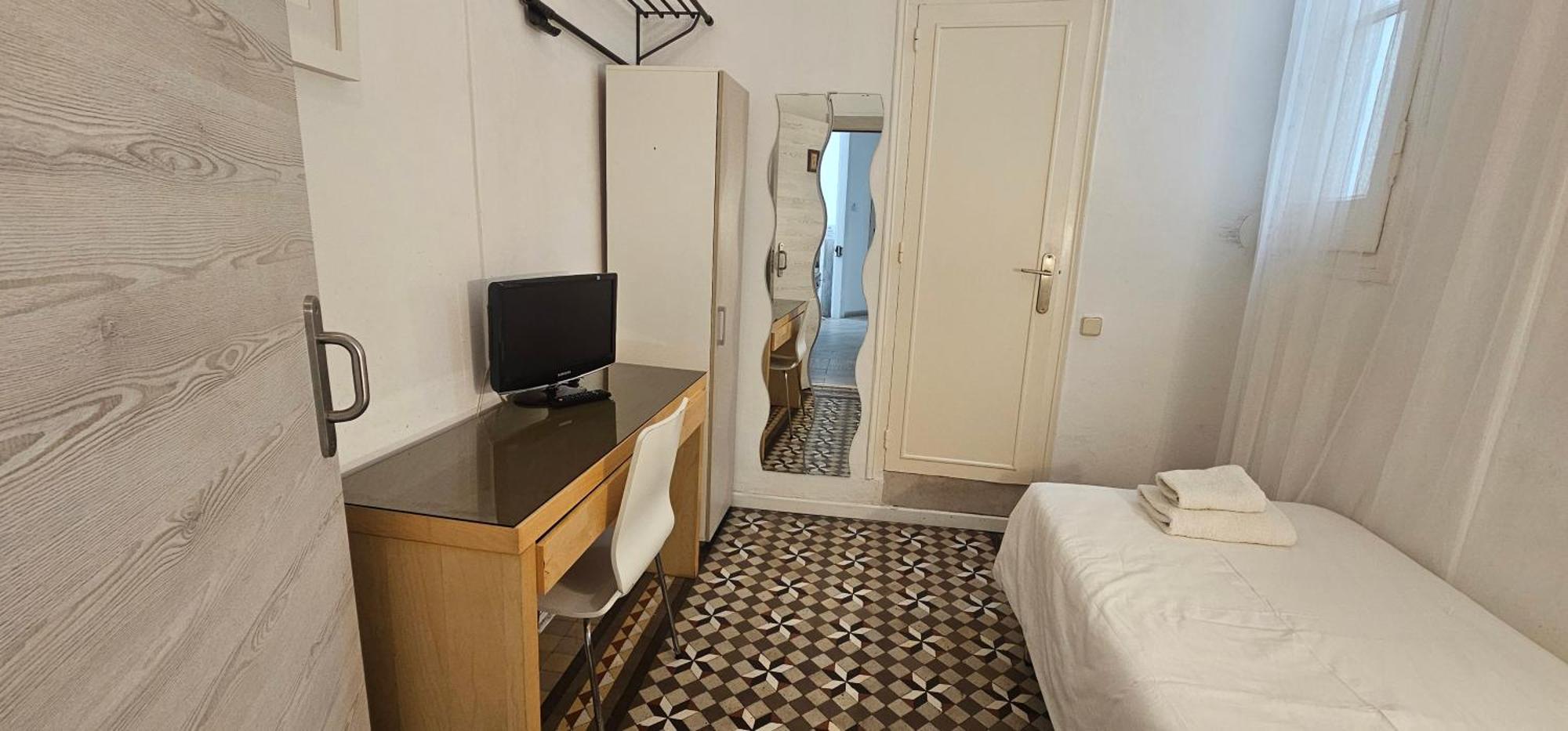 Hostal Eixample Barcelona Eksteriør billede